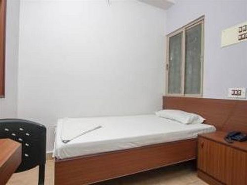 Hotel Ammu Palace Chennai Exterior photo