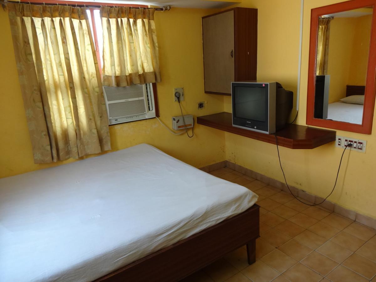 Hotel Ammu Palace Chennai Exterior photo