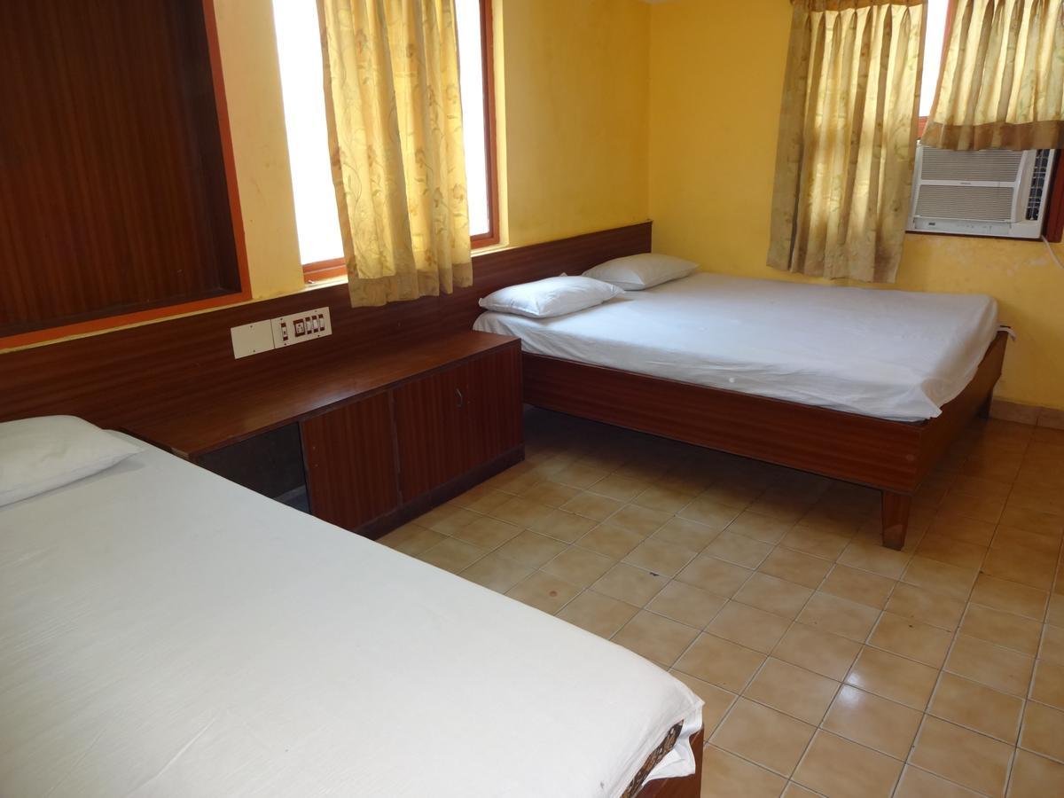 Hotel Ammu Palace Chennai Exterior photo