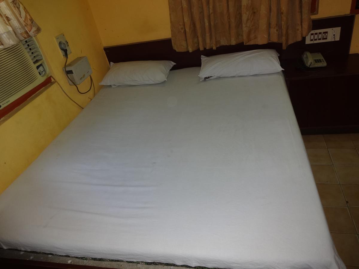 Hotel Ammu Palace Chennai Exterior photo